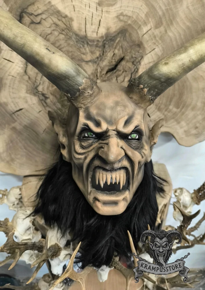 Krampus maska
