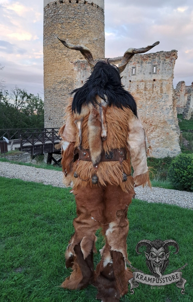 Krampus kostým