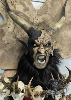 Krampus maska 