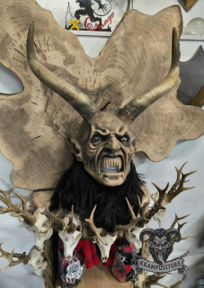 Krampus maska 